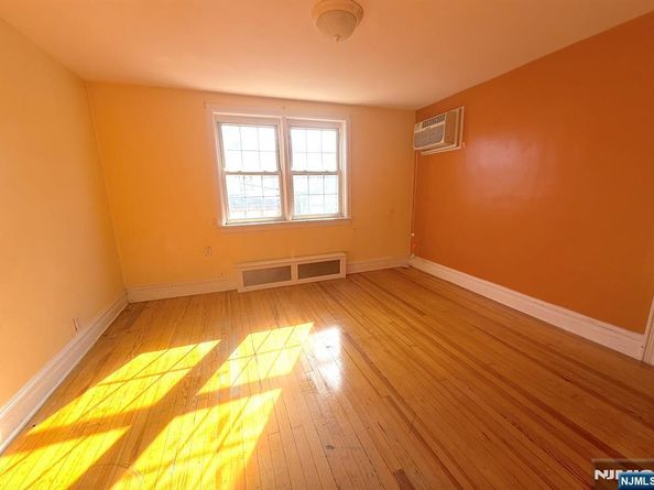 7701 Smith Avenue, North Bergen NJ 07047