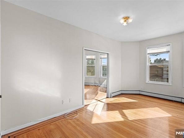 122 Broadway, Jersey City NJ 07306