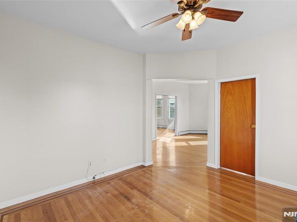 122 Broadway, Jersey City NJ 07306