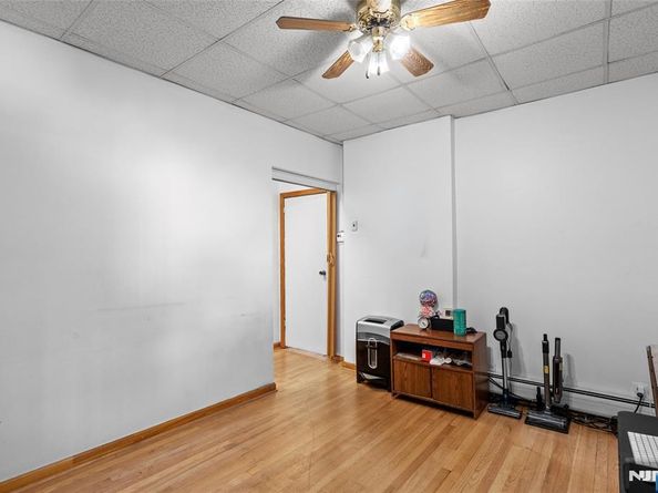 122 Broadway, Jersey City NJ 07306