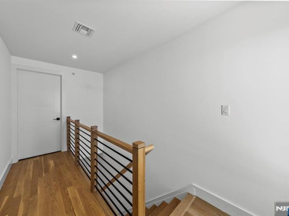 2160 Jones Road, Fort Lee NJ 07024