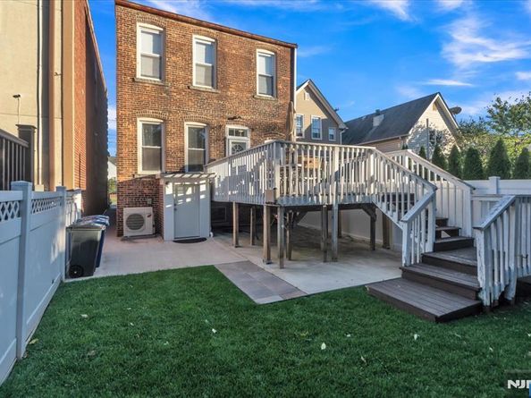813 6th Street, Secaucus NJ 07094
