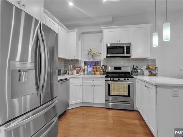 813 6th Street, Secaucus NJ 07094