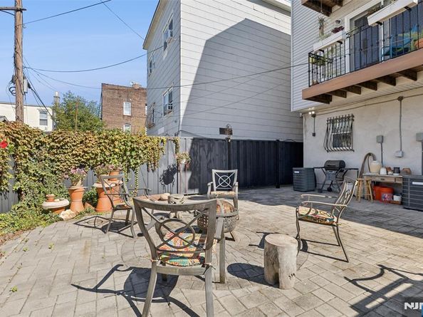 3211 John F Kennedy Boulevard, Jersey City NJ 07306