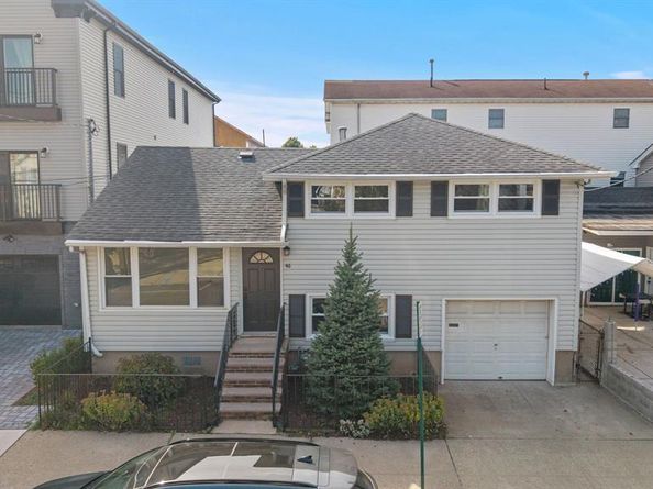 46 Evergreen Street, Bayonne NJ 07002