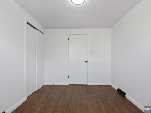 46 Evergreen Street, Bayonne NJ 07002
