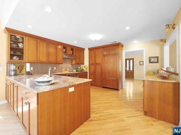 405 Highview Road, Englewood NJ 07631