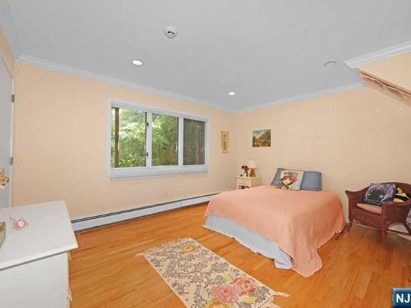 405 Highview Road, Englewood NJ 07631