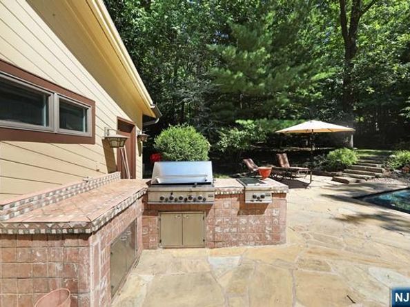 405 Highview Road, Englewood NJ 07631
