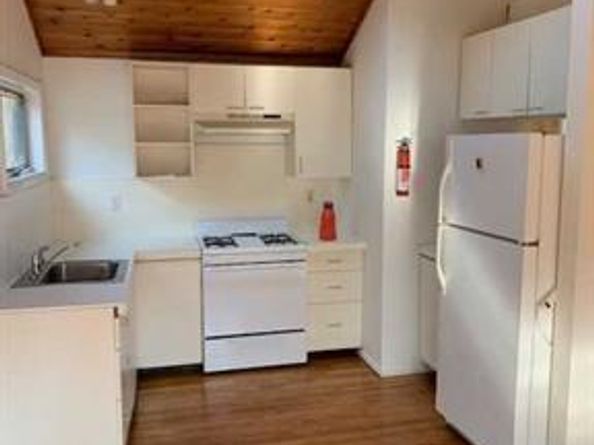 2455 3rd, Fort Lee NJ 07024