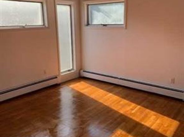 2455 3rd, Fort Lee NJ 07024