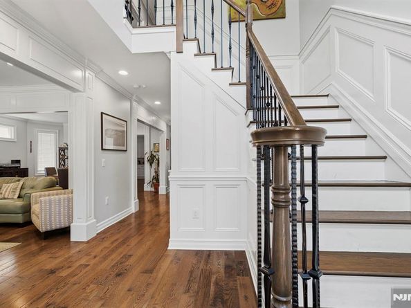 1077 Anderson, Fort Lee NJ 07024