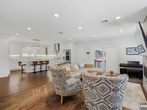 1077 Anderson, Fort Lee NJ 07024