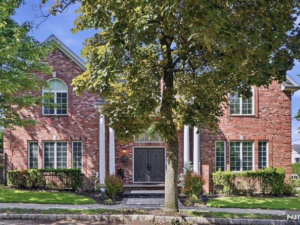 70 Mcelroy Avenue, Fort Lee NJ 07024