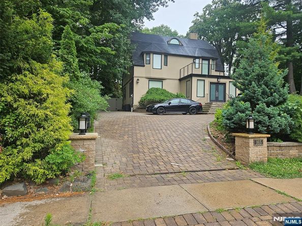 165 Leonia Avenue, Leonia NJ 07605