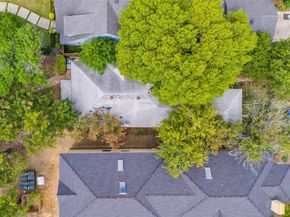 904  Haines Avenue , Dallas Texas 75208