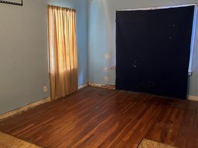 2831  Dathe Street , Dallas Texas 75215