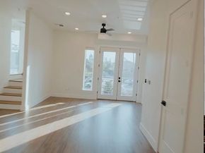 1804  Ripley Street  105, Dallas Texas 75204