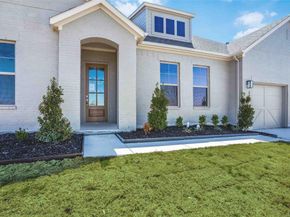 782  Sterling Drive , Benbrook Texas 76126