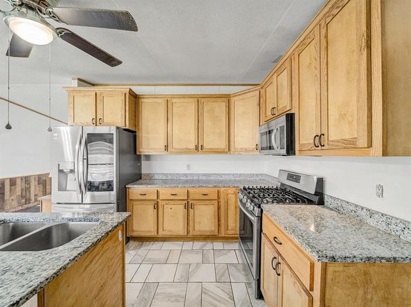7442  Cottonwood Creek Road , Fort Worth Texas 76135