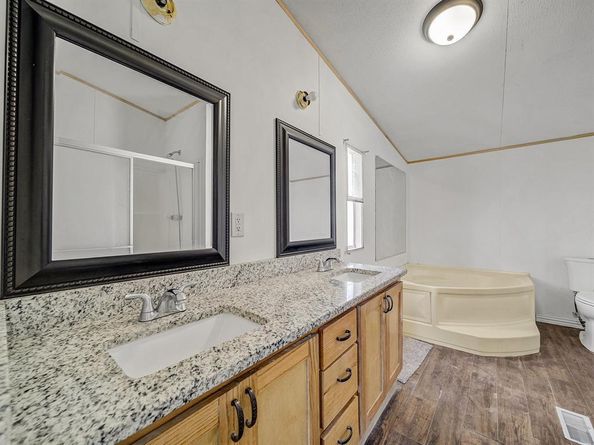 7442  Cottonwood Creek Road , Fort Worth Texas 76135