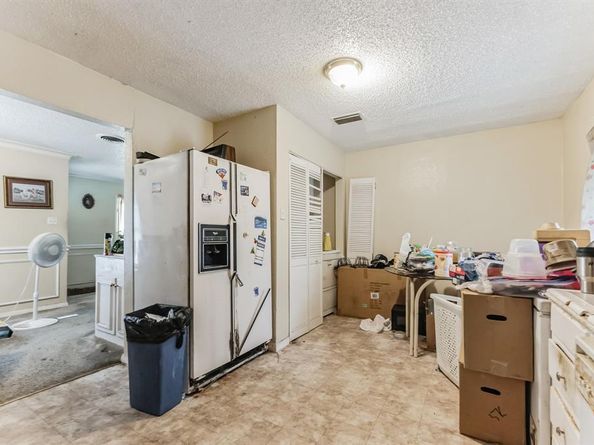 5512  Meadowbrook Drive , Fort Worth Texas 76112