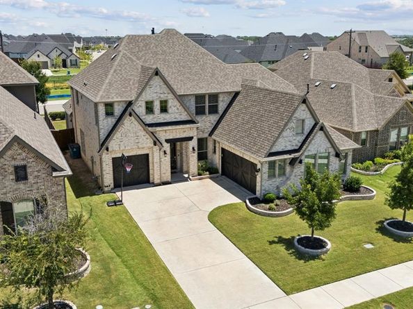 2010  Topaz Drive , Rockwall Texas 75087