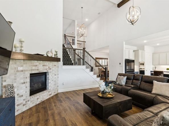 2010  Topaz Drive , Rockwall Texas 75087