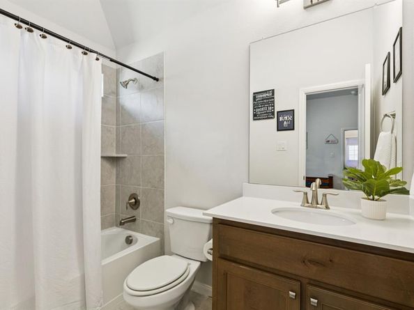 2010  Topaz Drive , Rockwall Texas 75087