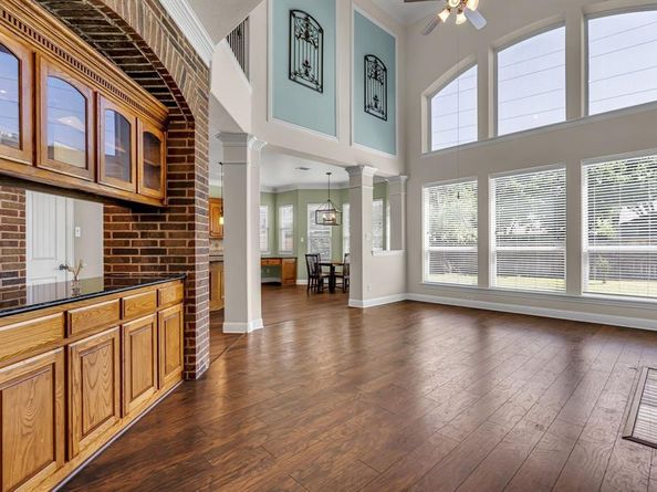 124  Sycamore Court , Grapevine Texas 76051