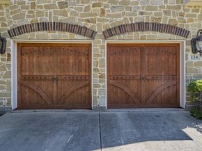 124  Sycamore Court , Grapevine Texas 76051