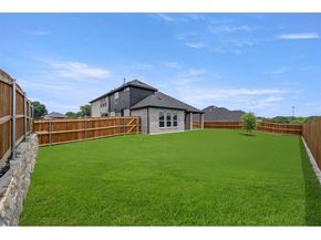 1128  Willow Lake Drive , DeSoto Texas 75115