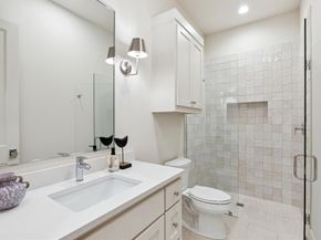 7611  Robin Road , Dallas Texas 75209