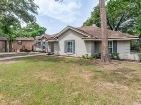 808  Portofino Drive , Arlington Texas 76012