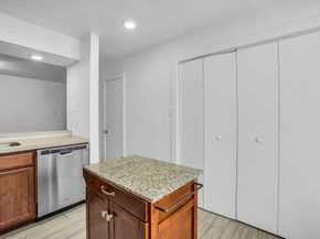 4777  Cedar Springs Road  8L, Dallas Texas 75219