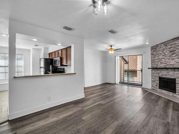 4777  Cedar Springs Road  8L, Dallas Texas 75219