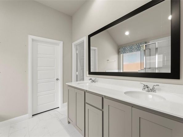 114  Emperor Oak Court , Balch Springs Texas 75181