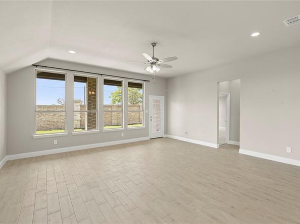 114  Emperor Oak Court , Balch Springs Texas 75181