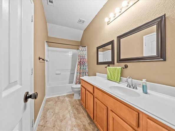 1742  Duck Cove Drive , Aubrey Texas 76227