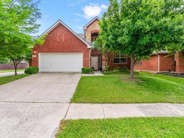 1742  Duck Cove Drive , Aubrey Texas 76227
