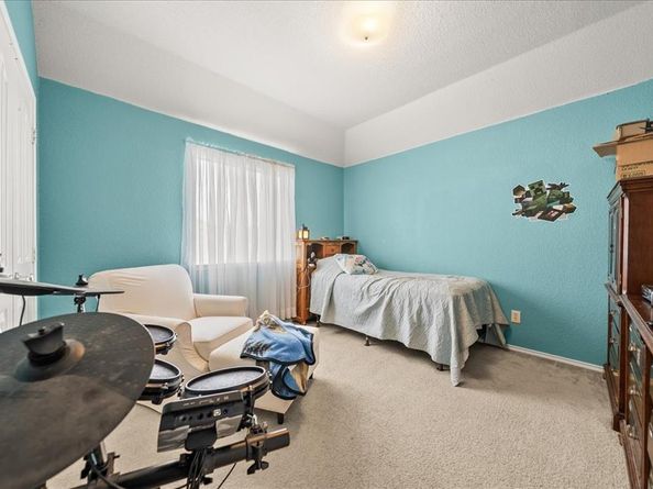 1742  Duck Cove Drive , Aubrey Texas 76227