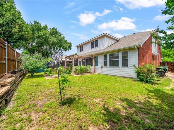 1742  Duck Cove Drive , Aubrey Texas 76227