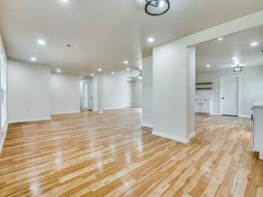 712 W Five Mile Parkway , Dallas Texas 75224