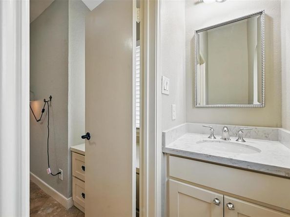 14151  Montfort Drive  314, Dallas Texas 75254