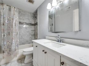 5705  Harvest Hill Road  1029, Dallas Texas 75230