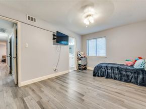 5705  Harvest Hill Road  1029, Dallas Texas 75230
