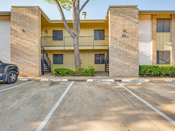 5705  Harvest Hill Road  1029, Dallas Texas 75230