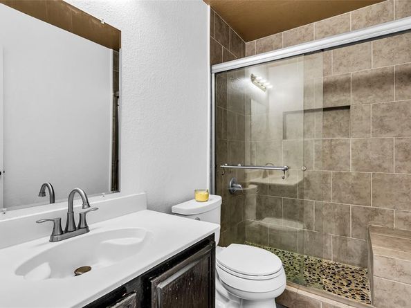 432  Maplegrove Drive , Cedar Hill Texas 75104
