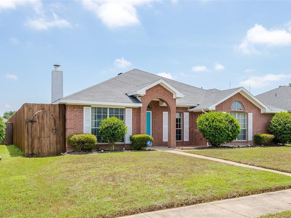 432  Maplegrove Drive , Cedar Hill Texas 75104