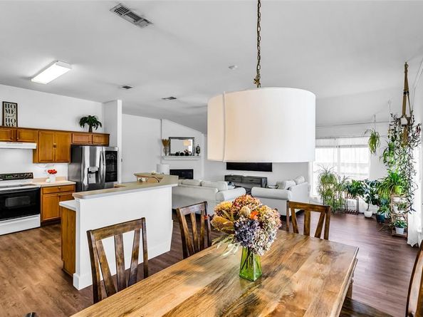 432  Maplegrove Drive , Cedar Hill Texas 75104
